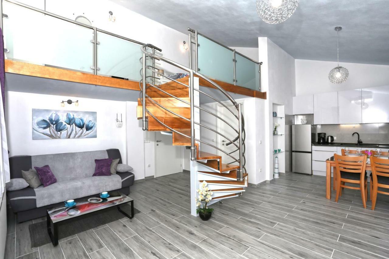 Apartman Kristian Trogir Exterior foto